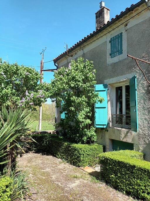 Charmant Studio Avec Jardin A La Campagne Sur Le Chemin De Saint Jacques De Compostelle Apartment Льозерт Екстериор снимка